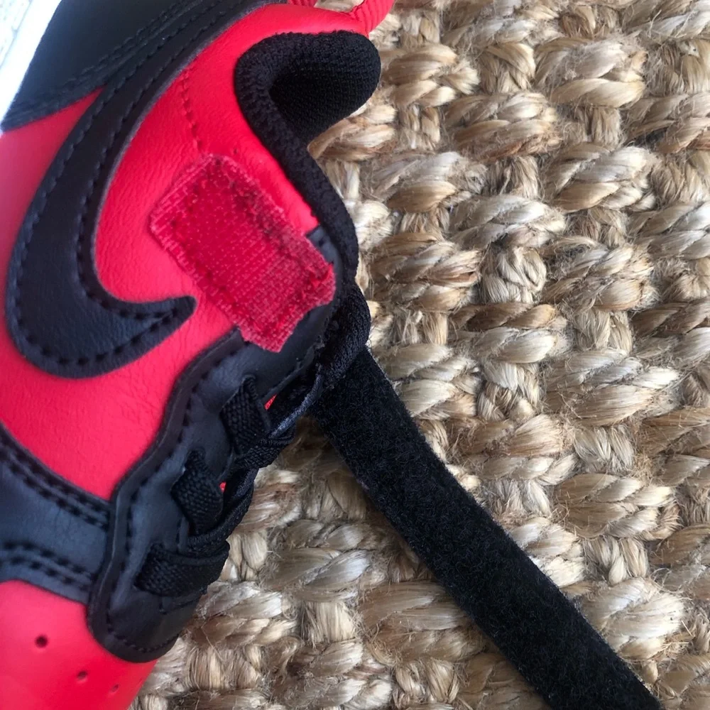 New: Nike Court Borough Low Recraft. Unisex. Hard Bottoms. Size 5 c